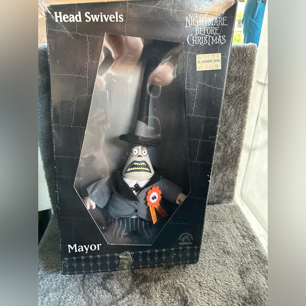 Tim Burton's Nightmare Before Christmas MAYOR Head Swivels Doll